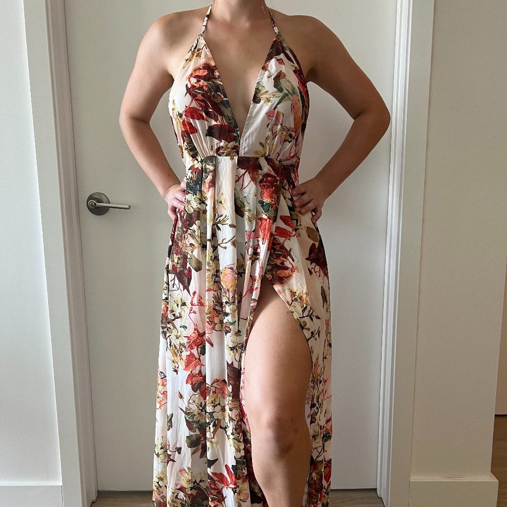 PrettyLittleThing Maxi Floral Dress, Size US 4